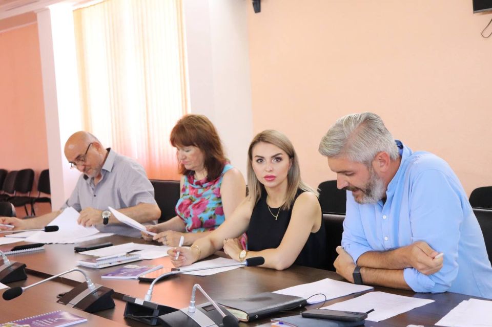 Анастасия Гридчина: Приняла участие в голосовании в 1 этапе конкурса - лучшее стихотворение/песня на Всекрымский конкурс стихотворений и песен, посвященных многонациональному Крыму, который состоялся в Государственном... Анастасия Гридчина: Приняла участие в голосовании в 1 этапе конкурса - лучшее стихотворение/песня на Всекрымский конкурс стихотворений и песен, посвященных многонациональному Крыму, который состоялся в Государственном...