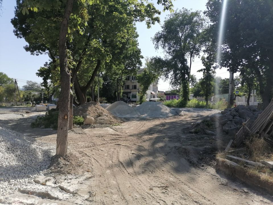 Светлана Маслова: В городе Белогорск посетили парк Таш-Хан , где ведутся строительно-монтажные работы по благоустройству Светлана Маслова: В городе Белогорск посетили парк Таш-Хан , где ведутся строительно-монтажные работы по благоустройству