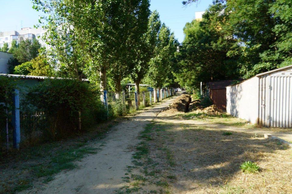 Продолжаются работы по благоустройству аллеи, ведущей от улицы Андрея Первозванного к школе № 26 Продолжаются работы по благоустройству аллеи, ведущей от улицы Андрея Первозванного к школе № 26