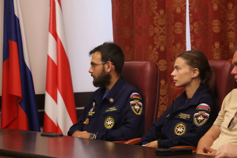 Алексей Зинченко: Накануне в администрации Керчи встретился с молодыми активистами муниципалитета Алексей Зинченко: Накануне в администрации Керчи встретился с молодыми активистами муниципалитета