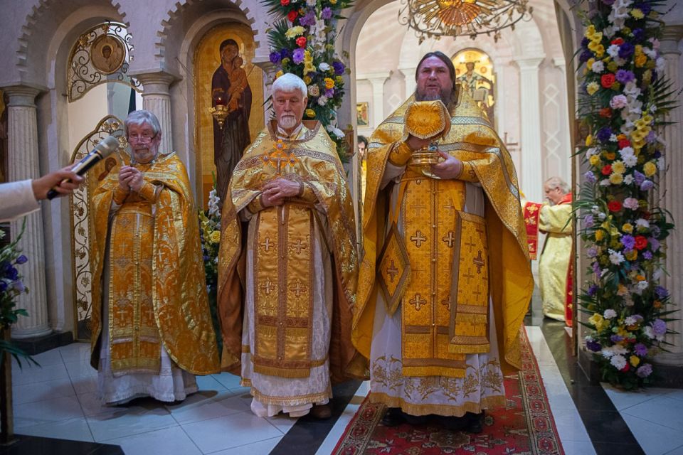 Михаил Развожаев: Сегодня православный мир отмечает день памяти двух великих святых — апостолов Петра и Павла, которые стали столпами христианской веры