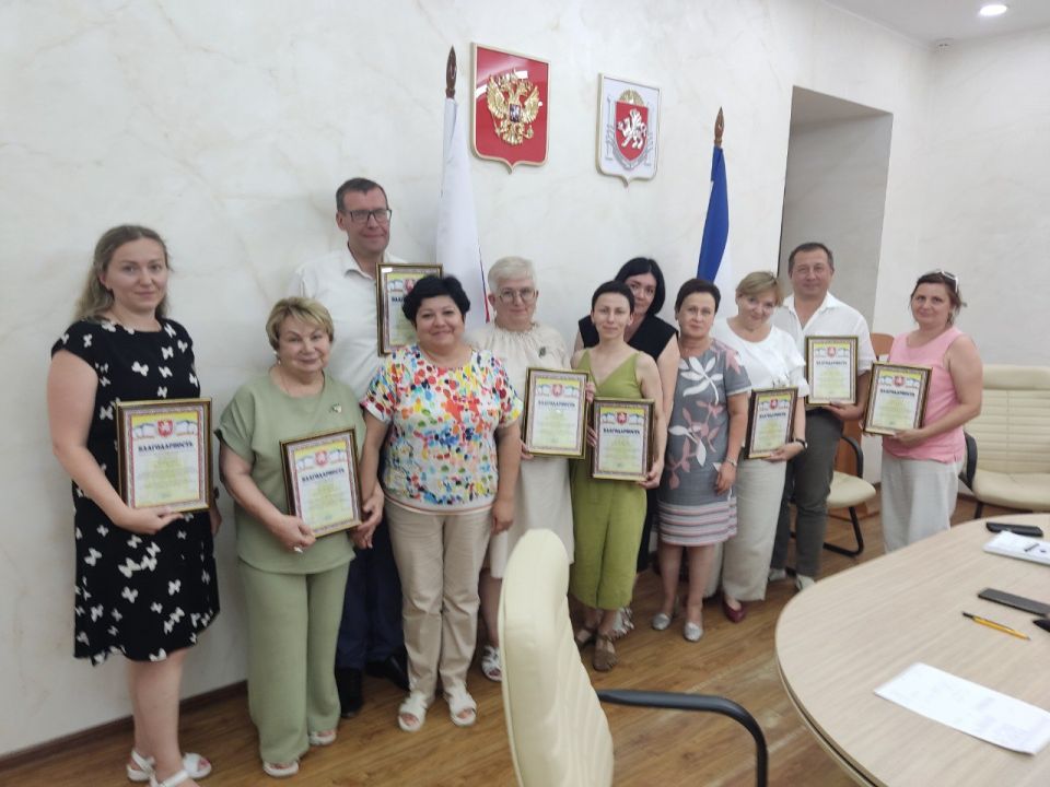 Состоялось итоговое заседание Общественного совета при Министерстве образования, науки и молодёжи Республики Крым Состоялось итоговое заседание Общественного совета при Министерстве образования, науки и молодёжи Республики Крым