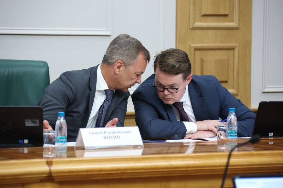 Екатерина Алтабаева: Накануне приняла участие в работе Комиссии СФ по мониторингу законодательства РФ в сфере государственного контроля Екатерина Алтабаева: Накануне приняла участие в работе Комиссии СФ по мониторингу законодательства РФ в сфере государственного контроля
