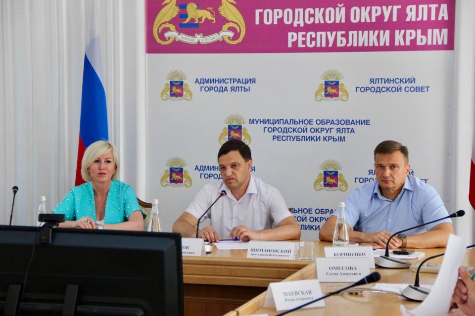 Константин Шимановский: С представителями национально-культурных объединений Ялты обсудили вопросы реализации государственной национальной политики и профилактики экстремизма в муниципалитете Константин Шимановский: С представителями национально-культурных объединений Ялты обсудили вопросы реализации государственной национальной политики и профилактики экстремизма в муниципалитете