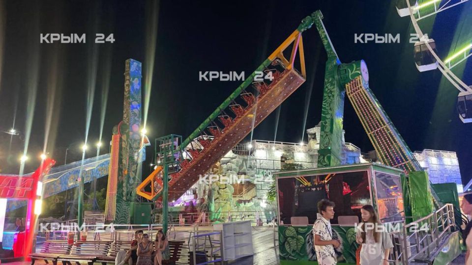 Аттракцион, который сломался в Евпатории, не был зарегистрирован Аттракцион, который сломался в Евпатории, не был зарегистрирован