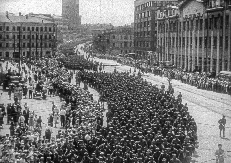 17  1944     (    )