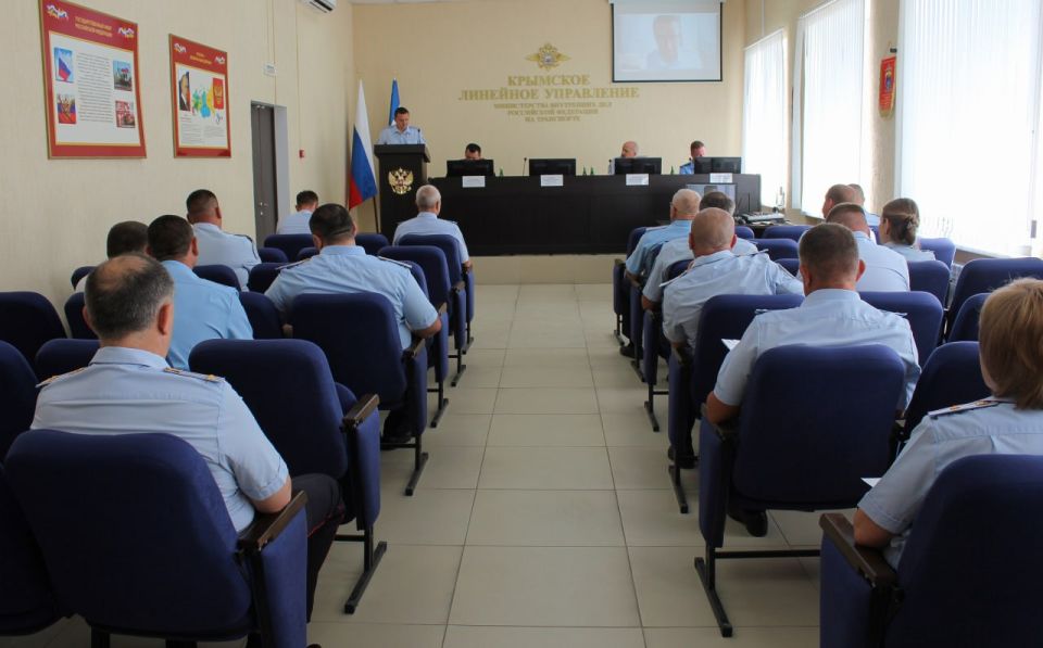 В Крымском линейном управлении МВД России на транспорте состоялось заседание коллегии по подведению итогов оперативно-служебной деятельности за первое полугодие 2025 года В Крымском линейном управлении МВД России на транспорте состоялось заседание коллегии по подведению итогов оперативно-служебной деятельности за первое полугодие 2025 года