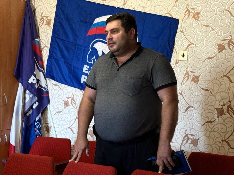 Антон Кравец: Сегодня провёл встречу с председателями Советов многоквартирных домов в Охотское по ул.Садовая 58а, ул.Школьная 7а Антон Кравец: Сегодня провёл встречу с председателями Советов многоквартирных домов в Охотское по ул.Садовая 58а, ул.Школьная 7а