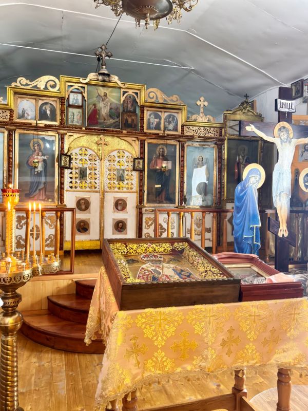 Свято-Никольский храм в Бахчисарае Свято-Никольский храм в Бахчисарае