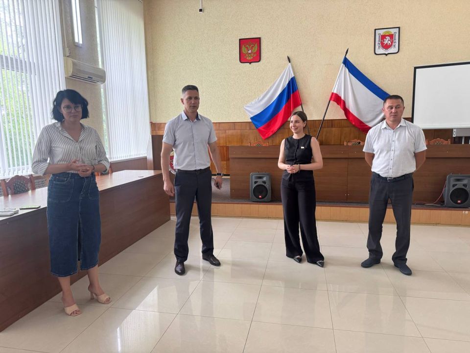 Открытый диалог по вопросам молодежной политики Открытый диалог по вопросам молодежной политики