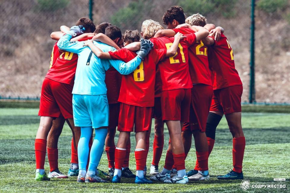  :     3                U-15!