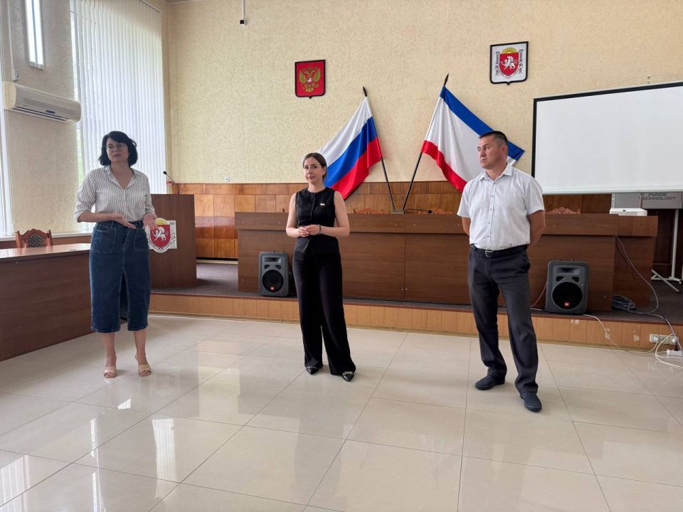 Открытый диалог по вопросам молодежной политики Открытый диалог по вопросам молодежной политики