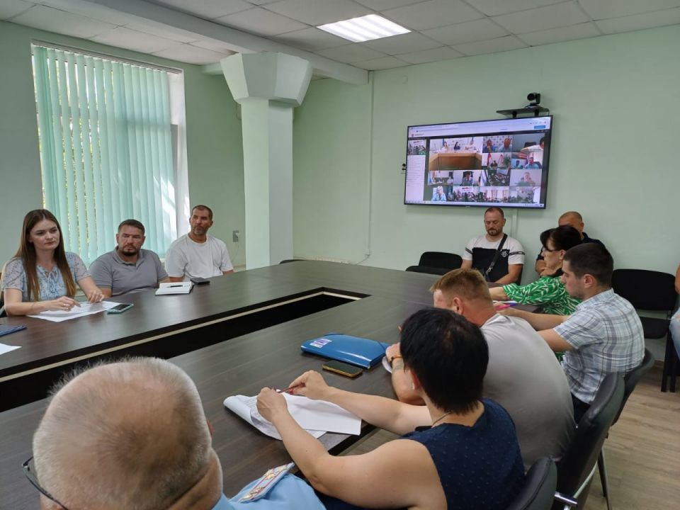 В Крыму состоялось межведомственное совещание по вопросам обеспечения безопасности на водном транспорте В Крыму состоялось межведомственное совещание по вопросам обеспечения безопасности на водном транспорте