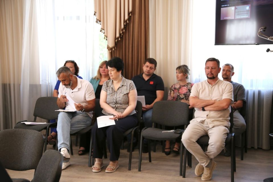 Заседание 12-ой внеочередной сессии Бахчисарайского городского совета Заседание 12-ой внеочередной сессии Бахчисарайского городского совета