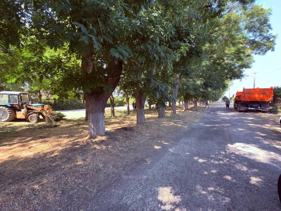 Антон Кравец: Проведен мониторинг санитарной очистки в селе Зеленое Антон Кравец: Проведен мониторинг санитарной очистки в селе Зеленое