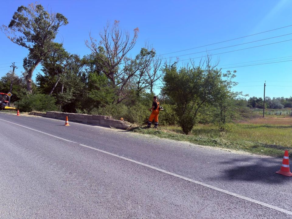 Антон Кравец: Проведен мониторинг санитарной очистки в селе Зеленое Антон Кравец: Проведен мониторинг санитарной очистки в селе Зеленое