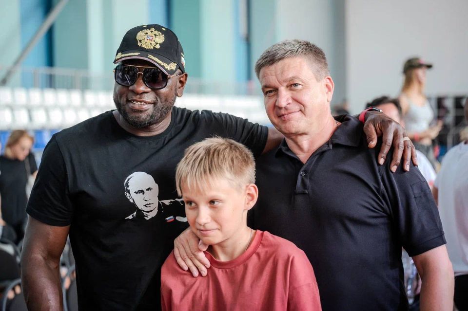 Александр Юрьев: С 23 по 26 июля в Евпатории прошёл фестиваль спорта «Кубок Черного моря» Александр Юрьев: С 23 по 26 июля в Евпатории прошёл фестиваль спорта «Кубок Черного моря»