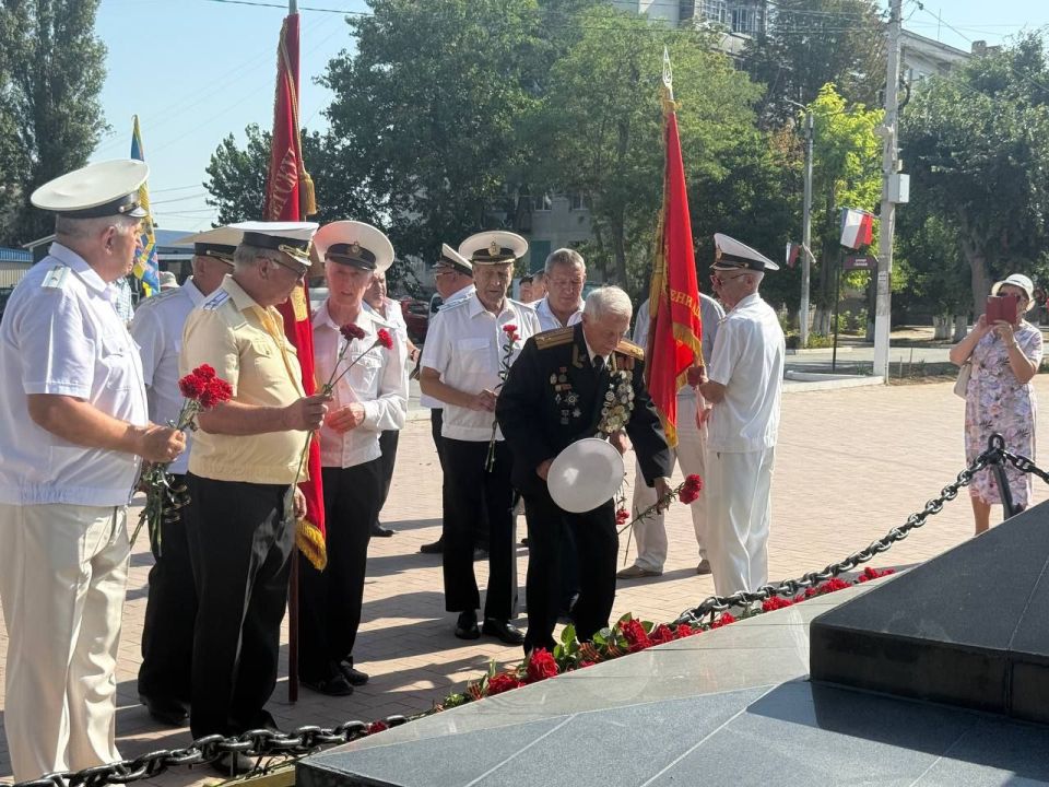 В честь Дня Военно - Морского Флота России в пгт В честь Дня Военно - Морского Флота России в пгт