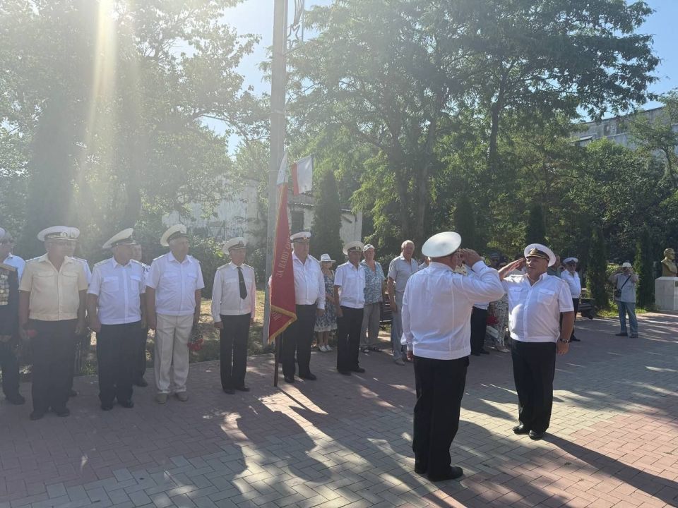 В честь Дня Военно - Морского Флота России в пгт В честь Дня Военно - Морского Флота России в пгт