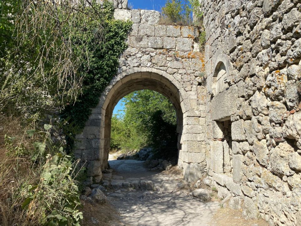 ������� ������ � ����� �� 27 ����