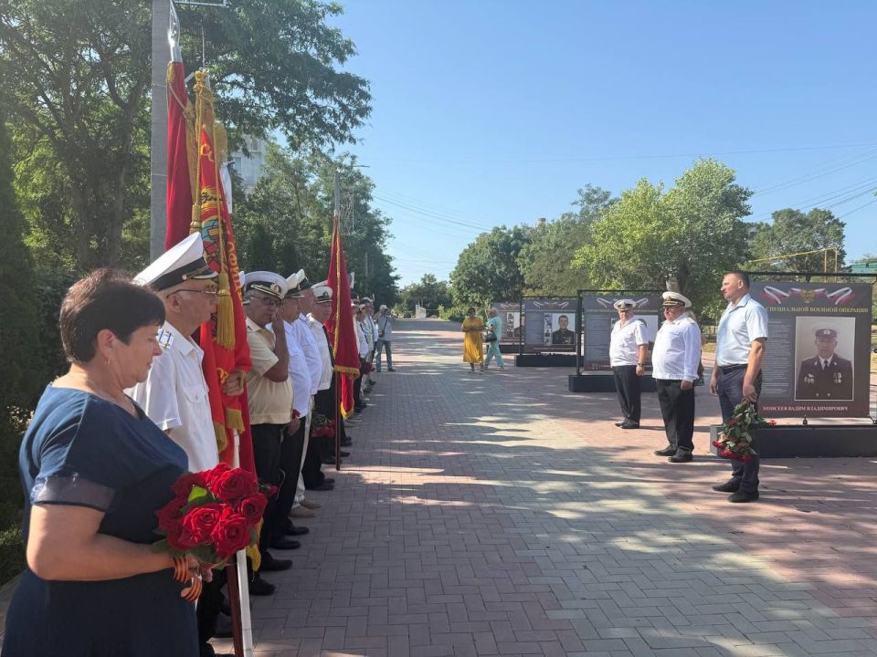 В честь Дня Военно - Морского Флота России в пгт В честь Дня Военно - Морского Флота России в пгт