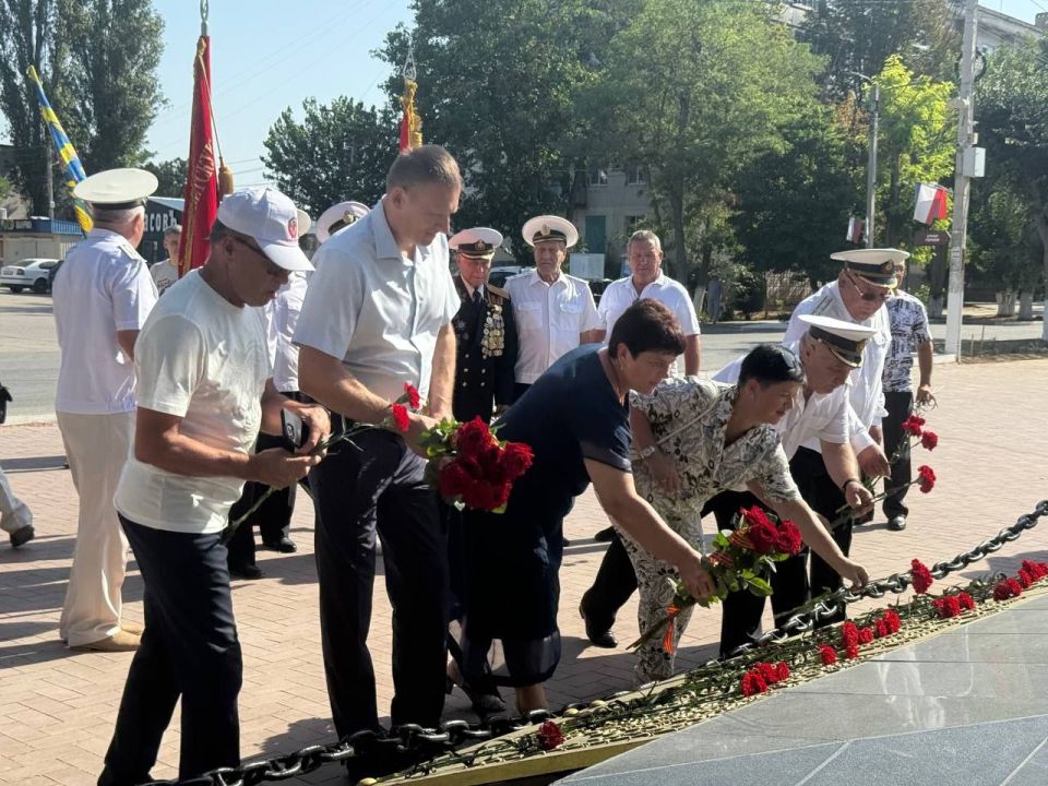 В честь Дня Военно - Морского Флота России в пгт В честь Дня Военно - Морского Флота России в пгт