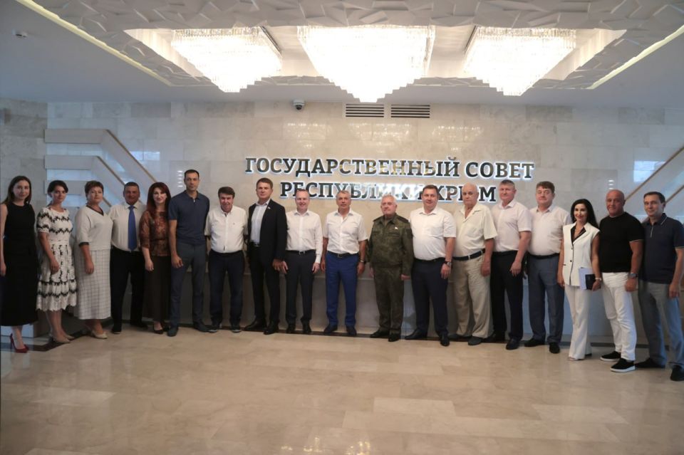 Юрий Нестеренко: Принял участие в рабочем совещании в Государственном Совете Республики Крым Юрий Нестеренко: Принял участие в рабочем совещании в Государственном Совете Республики Крым