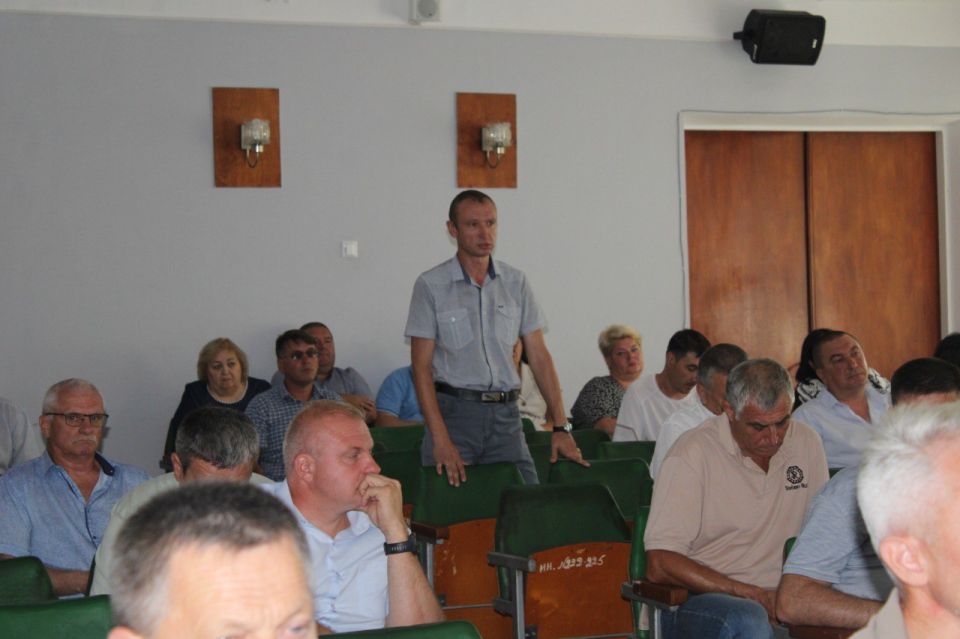 Игорь Крутьков: Провел еженедельное совещание с главами сельских и городского поселений, в котором участвовала глава районного совета Виктория Заботина Игорь Крутьков: Провел еженедельное совещание с главами сельских и городского поселений, в котором участвовала глава районного совета Виктория Заботина