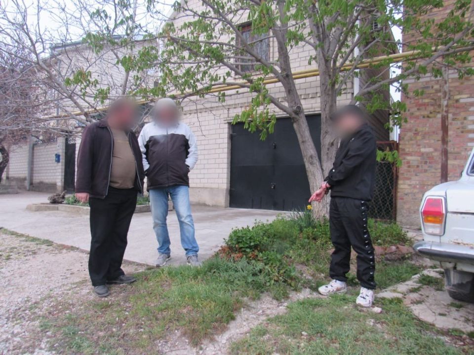 В Феодосии полицейскими завершено расследование уголовного дела в отношении молодого человека по 32 фактам покушений на незаконный сбыт наркотических средств В Феодосии полицейскими завершено расследование уголовного дела в отношении молодого человека по 32 фактам покушений на незаконный сбыт наркотических средств