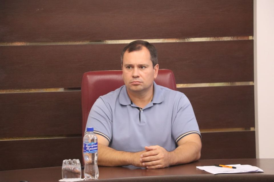 Глава администрации Керчи Олег Каторгин провёл совещание с управляющими компаниями и представителями ГУП РК «Крымэнерго» по вопросу начисления ОДН за энергоснабжение Глава администрации Керчи Олег Каторгин провёл совещание с управляющими компаниями и представителями ГУП РК «Крымэнерго» по вопросу начисления ОДН за энергоснабжение