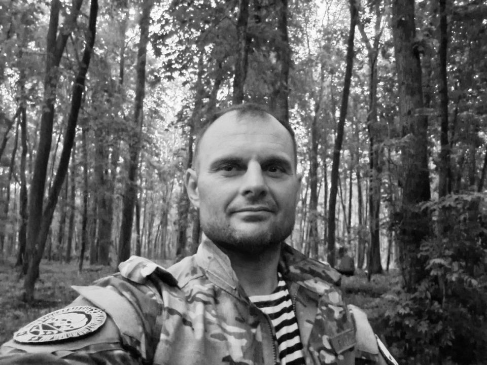 Михаил Развожаев: Сегодня проводили в последний путь разведчика-оператора, рядового Александра Сергеевича Богуславца и командира роты, старшего лейтенанта Игоря Владимировича Стратиевского