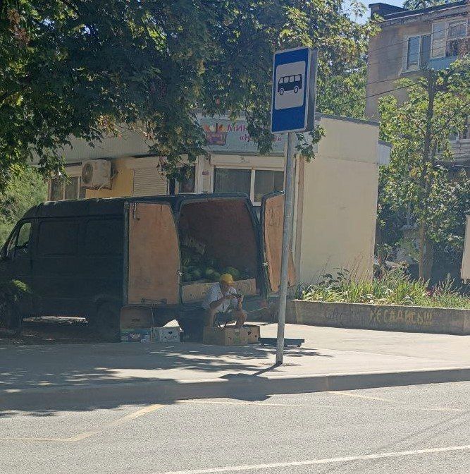 В крымской столице активно ведётся борьба с несанкционированной торговлей! В крымской столице активно ведётся борьба с несанкционированной торговлей!