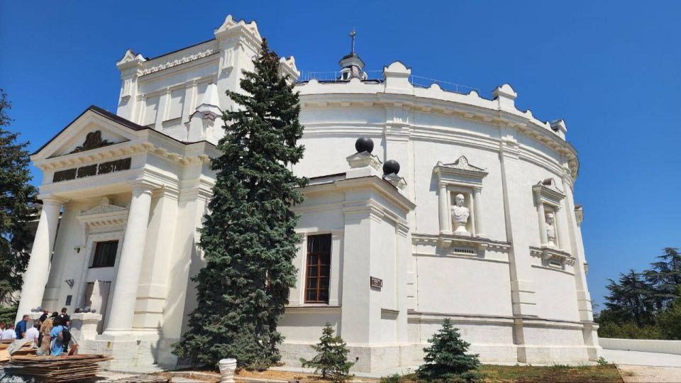 В Севастополе обсудили ключевые вопросы развития региона В Севастополе обсудили ключевые вопросы развития региона