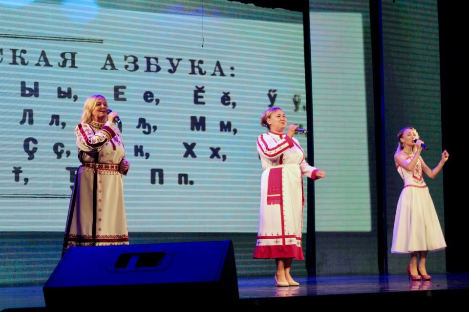В Симферополе состоялся праздничный концерт в рамках Дней чувашской культуры В Симферополе состоялся праздничный концерт в рамках Дней чувашской культуры
