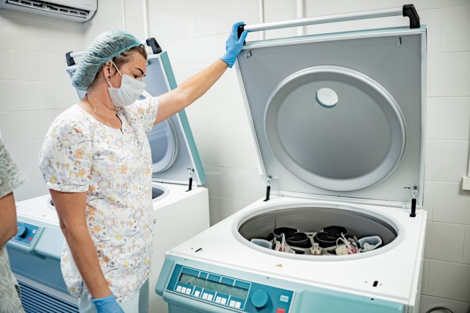 Михаил Развожаев: Севастопольскому Центру крови 60 лет! Михаил Развожаев: Севастопольскому Центру крови 60 лет!