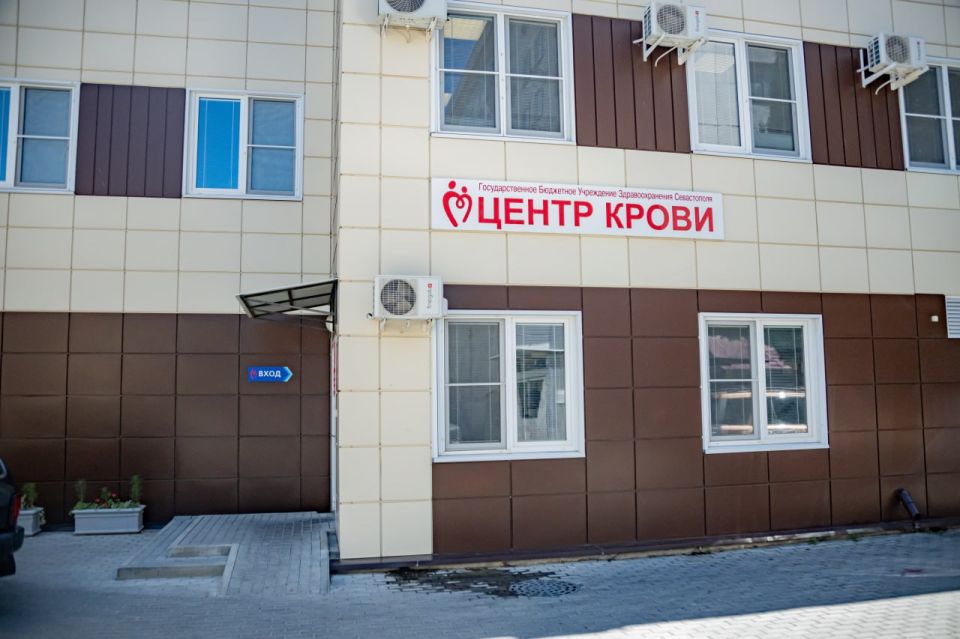 Михаил Развожаев: Севастопольскому Центру крови 60 лет! Михаил Развожаев: Севастопольскому Центру крови 60 лет!