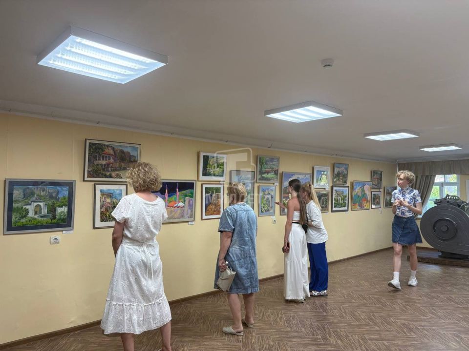 В Бахчисарае открылась выставка «Эхо веков» В Бахчисарае открылась выставка «Эхо веков»