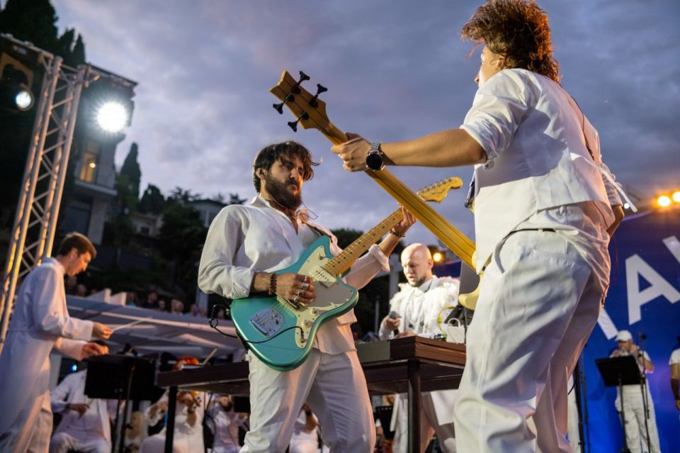 Афиша Крыма в выходные: Салон вин, концерт SHAMAN, мужской праздник и фестиваль каверов