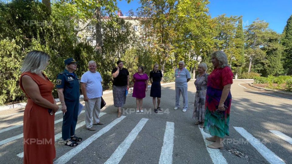 Специальная комиссия проверила готовность к учебному году двух детсадов Специальная комиссия проверила готовность к учебному году двух детсадов