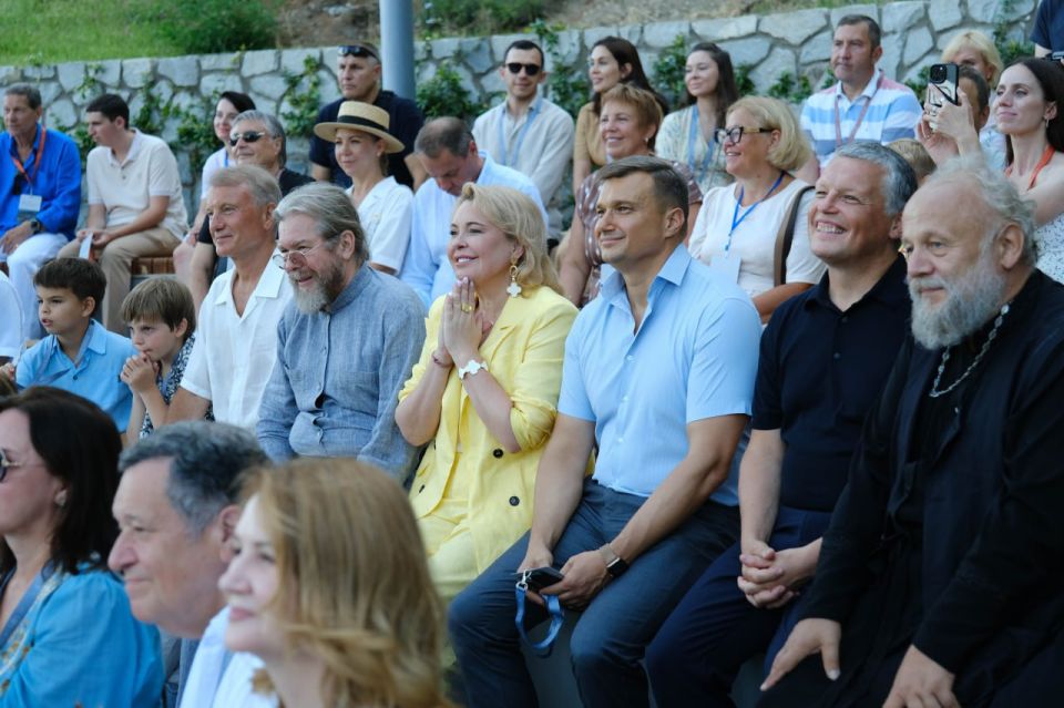 ����� ��������: ���� ��������� ������� � ��������� ����� � ������