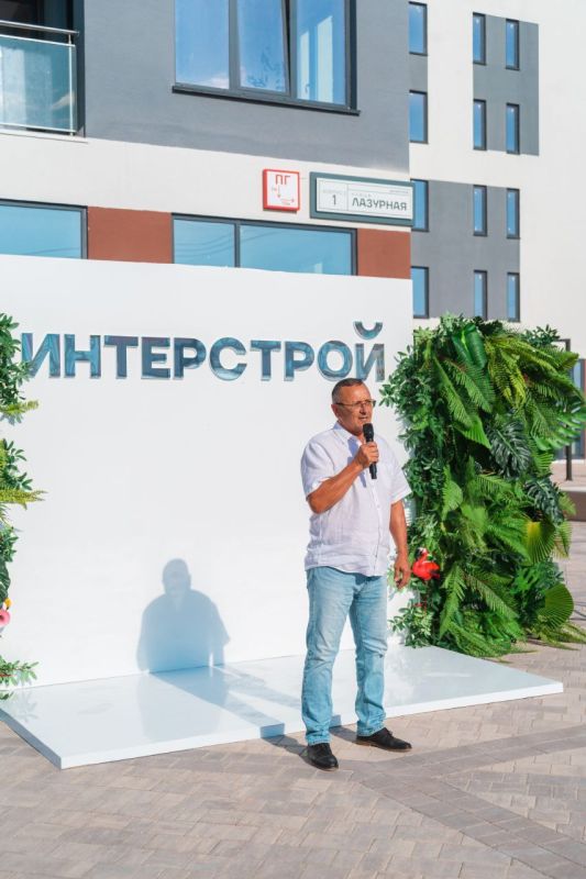Владислав Хаджиев: На территории Сакского района продолжается реализация инвестиционного проекта «Жилой многоквартирный комплекс в с. Прибрежное" Владислав Хаджиев: На территории Сакского района продолжается реализация инвестиционного проекта «Жилой многоквартирный комплекс в с. Прибрежное"