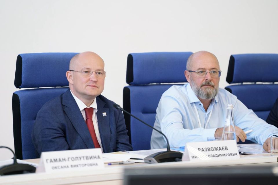 Михаил Развожаев: Участвовал во всероссийской научно-практической конференции «Социальная архитектура: концептуальное осмысление и общественно-политическое измерение Михаил Развожаев: Участвовал во всероссийской научно-практической конференции «Социальная архитектура: концептуальное осмысление и общественно-политическое измерение