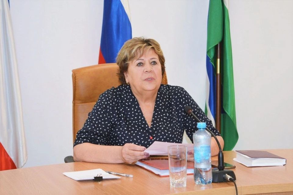 ��������� �����������: ������ ������� � 15-� ��������� ������������� ��������� ������, ������� ���������� ��� ����������������� ����� �������������� ����������� ��� �������