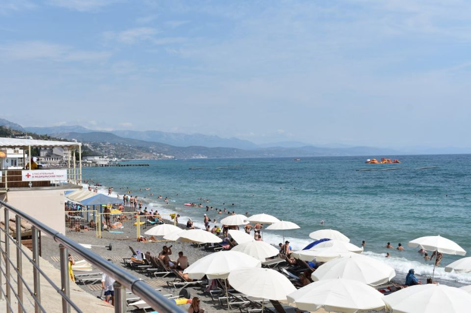 Галина Огнёва: Курортный сезон в самом разгаре! Алушта приветствует гостей ласковым солнцем и теплым морем! Галина Огнёва: Курортный сезон в самом разгаре! Алушта приветствует гостей ласковым солнцем и теплым морем!