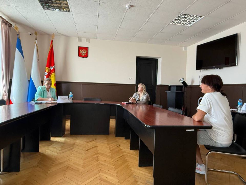 Министерством юстиции Республики Крым проведён плановый выездной личный приём граждан в администрации города Судака