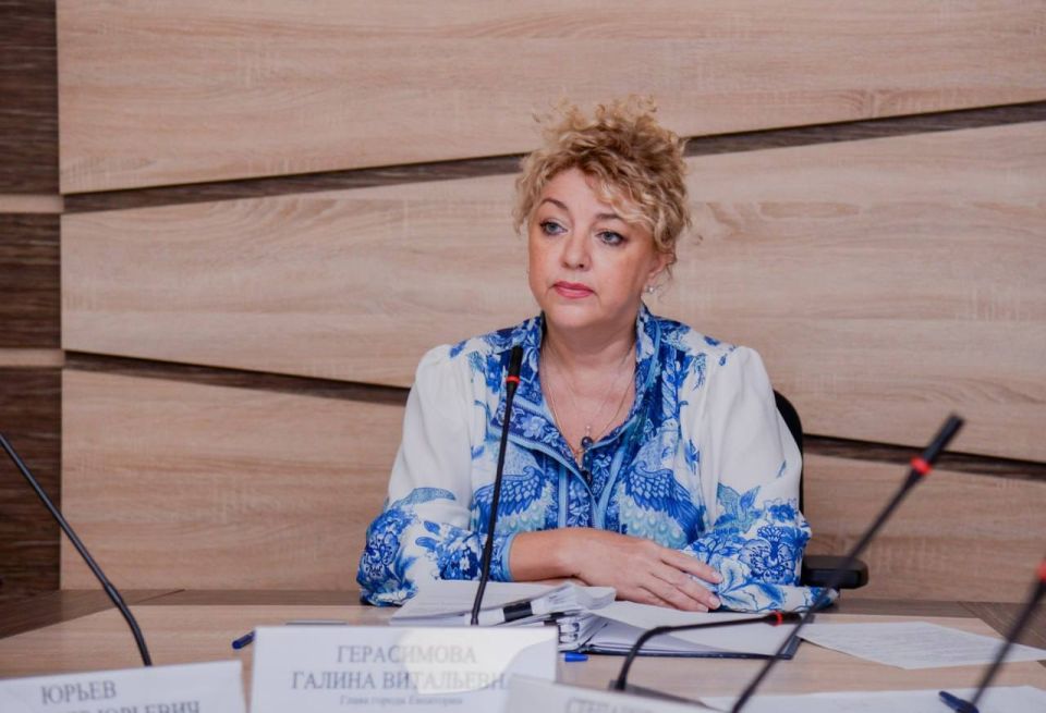 Александр Юрьев: Принял участие в заседании внеочередной 15 сессии Евпаторийского городского совета Александр Юрьев: Принял участие в заседании внеочередной 15 сессии Евпаторийского городского совета