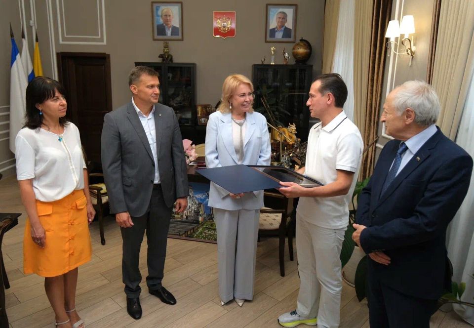 Янина Павленко: Теплая встреча с делегациями городов-побратимов Янина Павленко: Теплая встреча с делегациями городов-побратимов