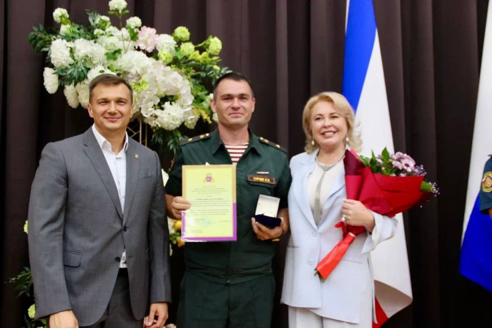 Константин Шимановский: Ялте 187 лет! В преддверии Дня города с главой администрации Ялты Яниной Петровной Павленко поздравили местных жителей с этой знаковой датой! Константин Шимановский: Ялте 187 лет! В преддверии Дня города с главой администрации Ялты Яниной Петровной Павленко поздравили местных жителей с этой знаковой датой!