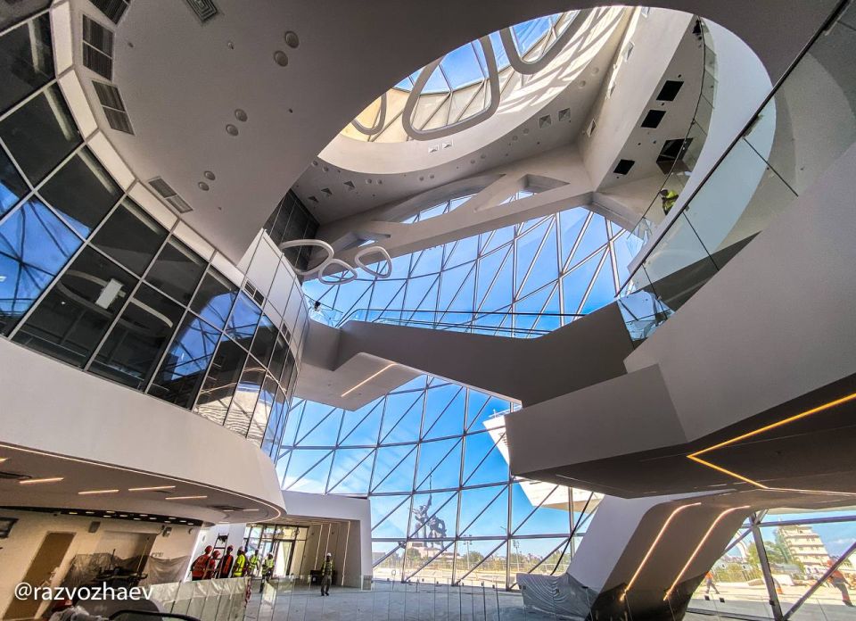 Михаил Развожаев: Российской галерее искусств — 6 лет Михаил Развожаев: Российской галерее искусств — 6 лет