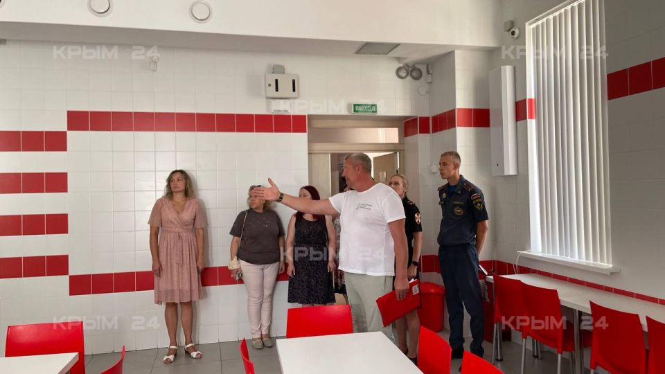 Готовность ещё одной севастопольской школы оценила специальная комиссия Готовность ещё одной севастопольской школы оценила специальная комиссия
